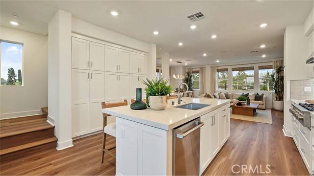 Fullerton, CA 92833,1771 Lychee Street