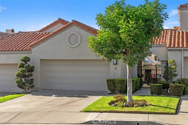Laguna Niguel, CA 92677,3 Nice