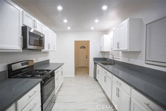 San Bernardino, CA 92404,697 E 21st