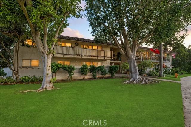 Laguna Woods, CA 92637,2266 Via Puerta #A