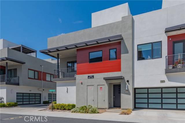 Tustin, CA 92782,421 Transport