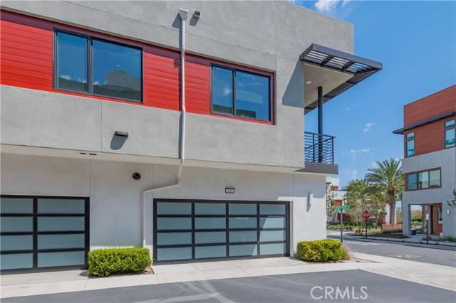 Tustin, CA 92782,421 Transport