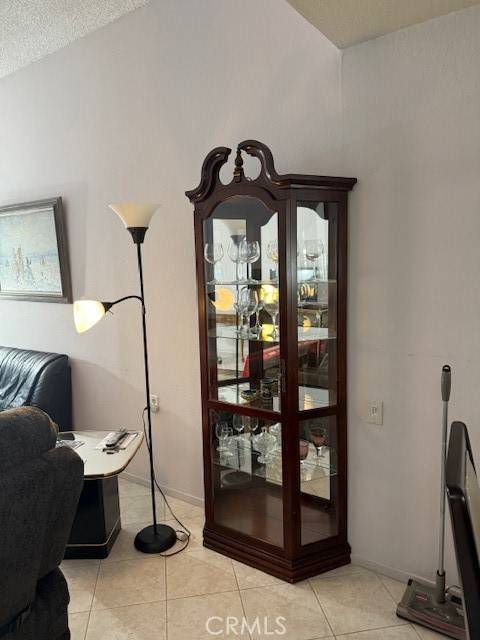 Laguna Woods, CA 92637,2220 E Via Mariposa #B