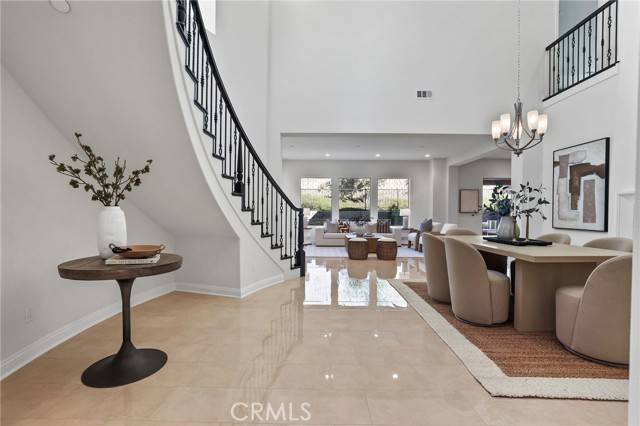 Lake Forest (el Toro), CA 92679,5567 Heritage Oak Dr