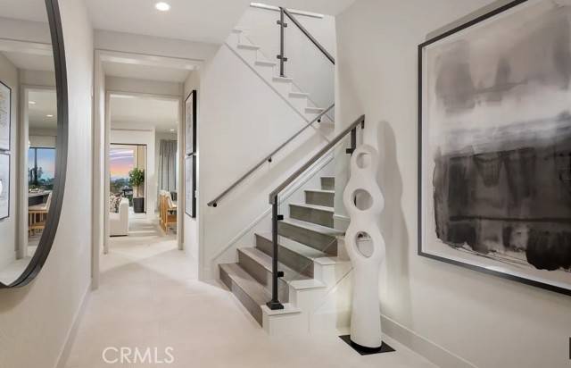 Irvine, CA 92602,453 Treeline