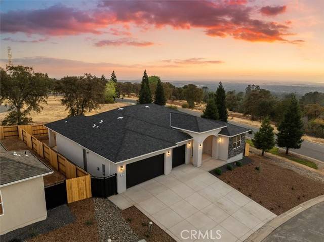 Oroville, CA 95966,2 Moonbeam Court