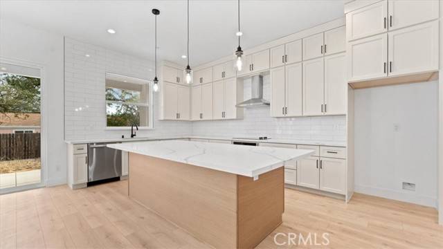 Oroville, CA 95966,221 Lariat