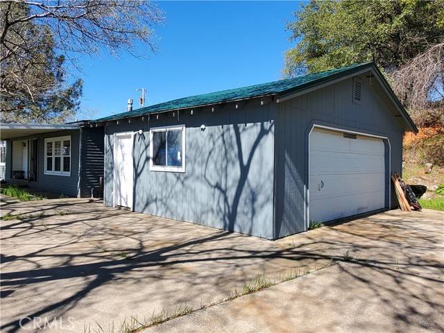 Oroville, CA 95966,184 Peak View Drive