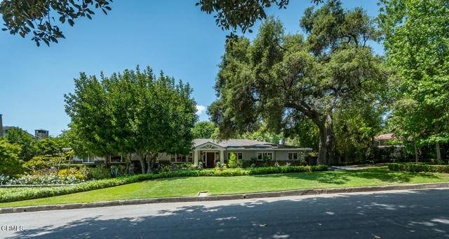 La Canada Flintridge, CA 91011,4409 Encinas Drive