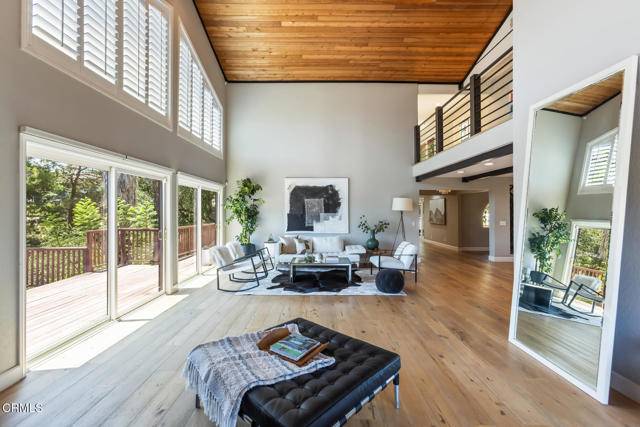 Glendale, CA 91206,3643 Hampstead Road