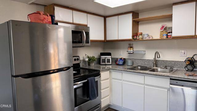 Long Beach, CA 90813,1450 Locust Avenue #425