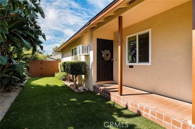 Pomona, CA 91767,576 E Columbia Avenue