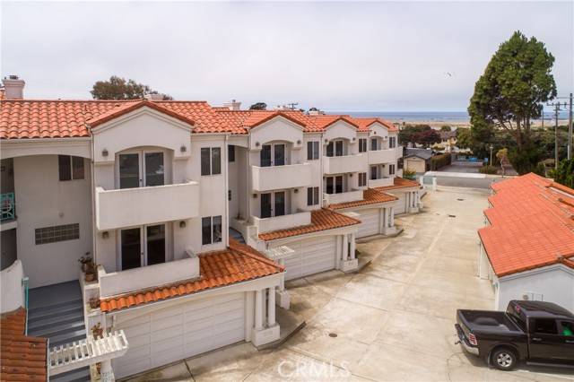 Morro Bay, CA 93442,721 Piney Way #4