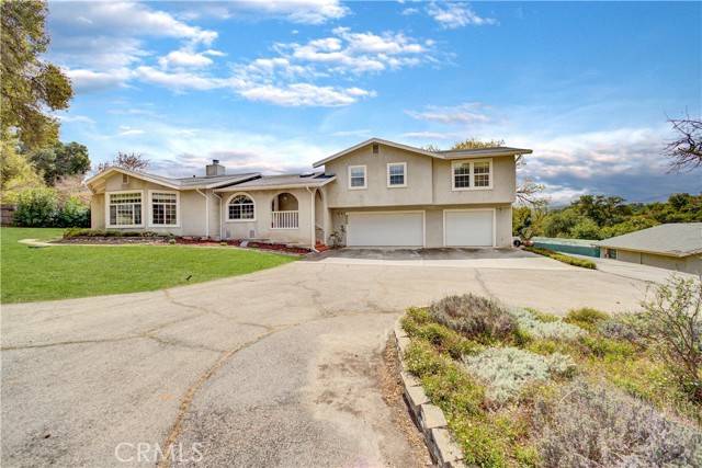 Atascadero, CA 93422,9005 Caleta Lane