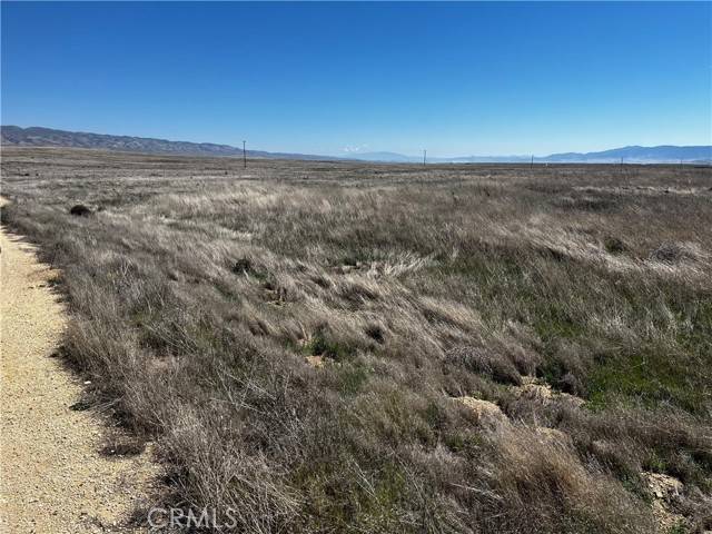 Santa Margarita, CA 93453,0 Choctaw Trail