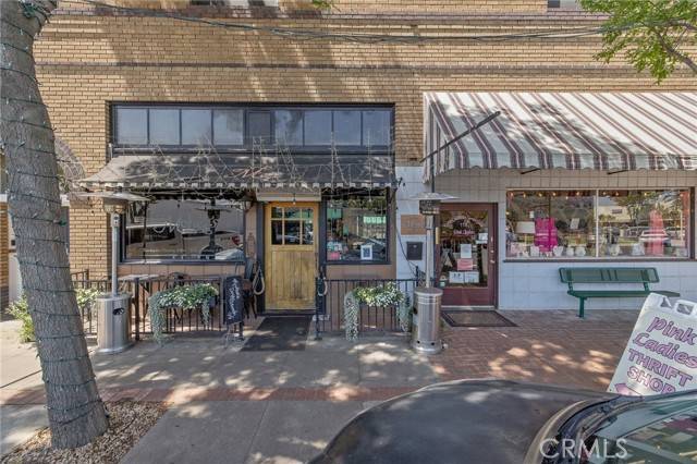 Exeter, CA 93221,128 S E Street