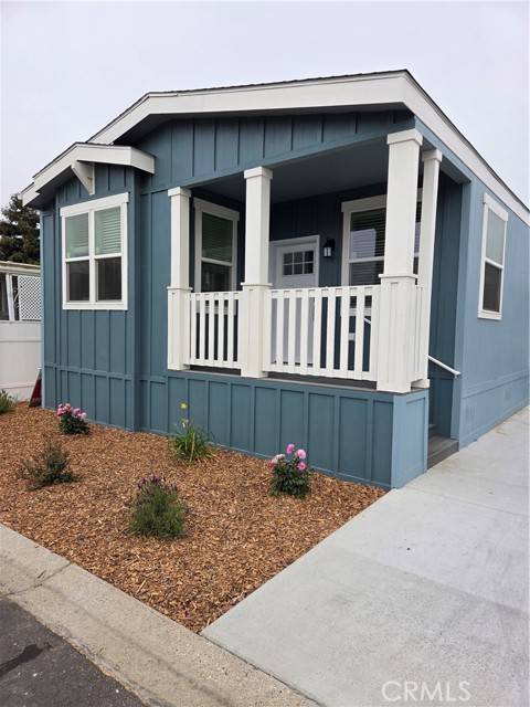Buellton, CA 93427,330 west hwy 246 #64