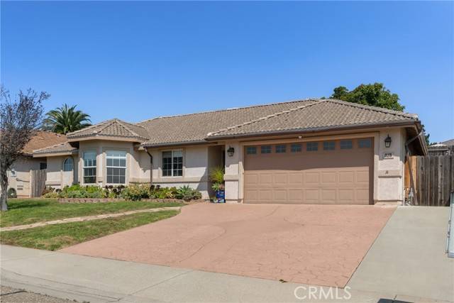Nipomo, CA 93444,825 Rosana Place