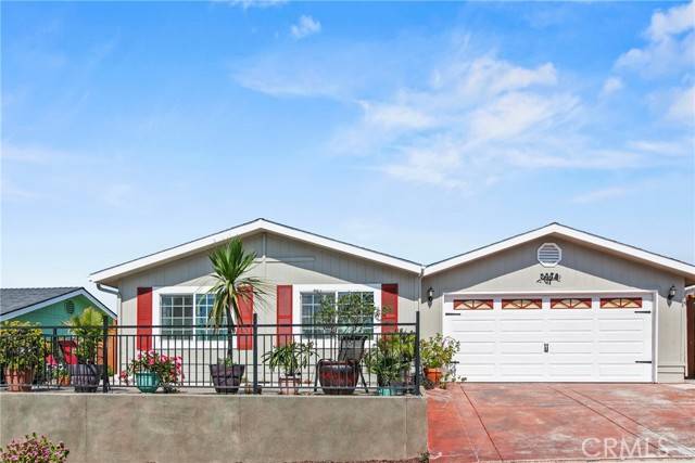 Santa Maria, CA 93455,977 S Ridge View