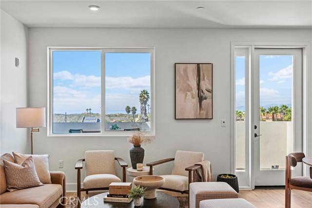 Grover Beach, CA 93433,402 W Grand Avenue #403