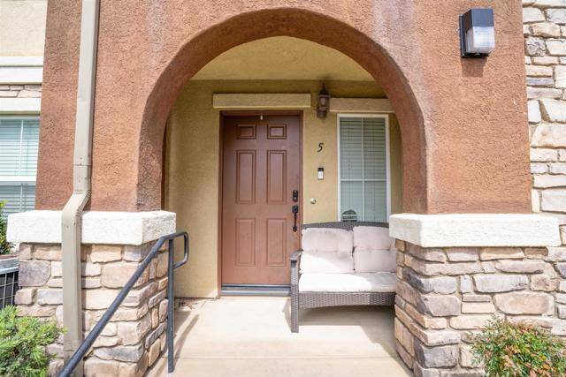Santee, CA 92071,10225 Daybreak Lane #5