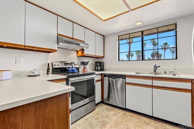 Palm Springs, CA 92264,505 S Farrell Drive #Q104