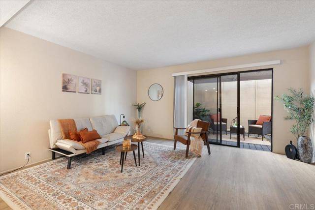 La Jolla (san Diego), CA 92037,8431 Via Mallorca #102