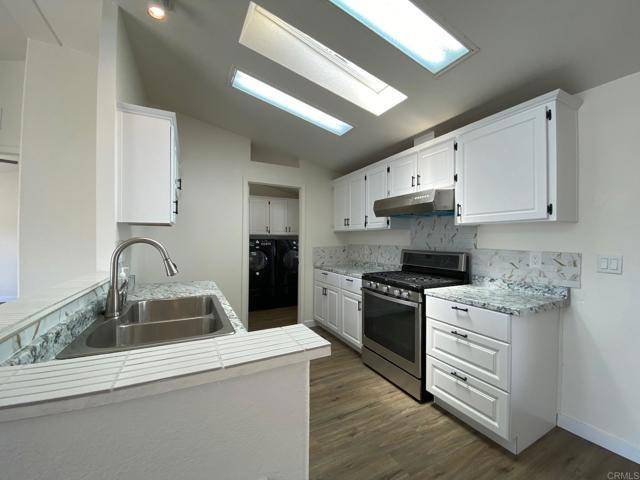 Spring Valley, CA 91978,10767 Jamacha Blvd #108