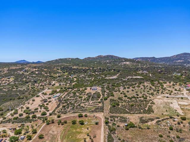 Campo, CA 91901,2277 Lake Morena Drive