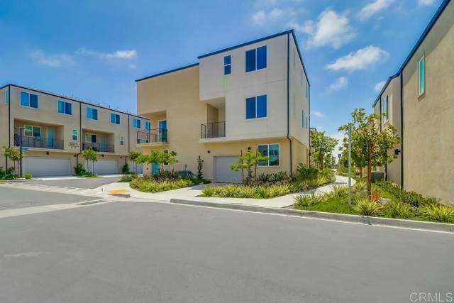 San Diego, CA 92154,5305 Seacliff Place #5