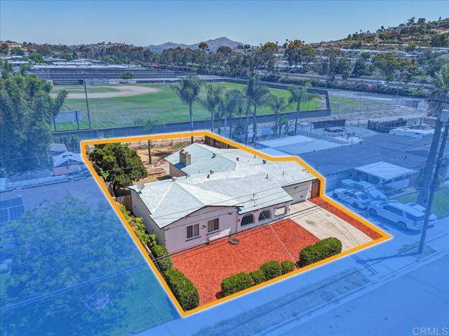 Spring Valley, CA 91977,1327 Walbollen Street