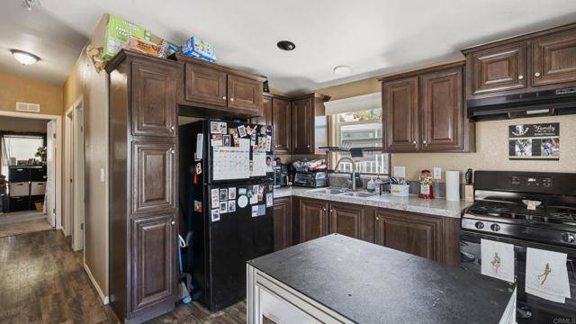 San Diego, CA 92114,402 63rd Street #21