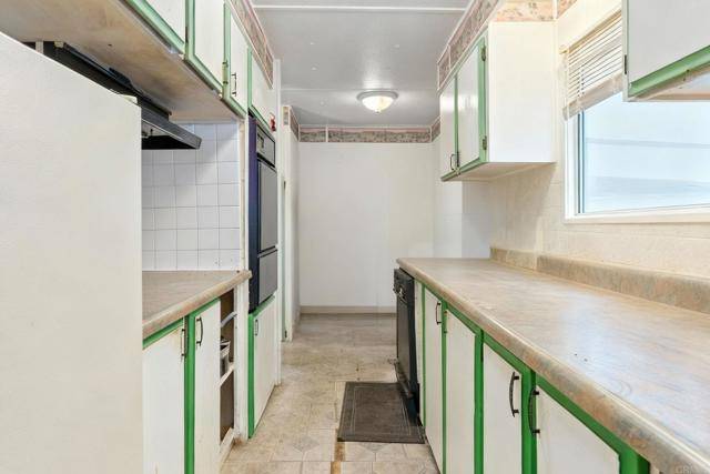 Valley Center, CA 92028,28890 Lilac Road #119