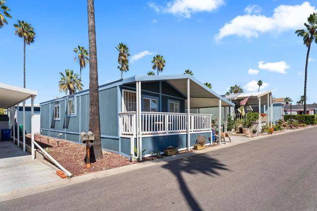 Lakeside, CA 92040,13594 Highway 8 Business #SPC 37