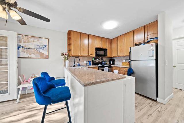 El Cajon, CA 92020,1280 W Main Street #42