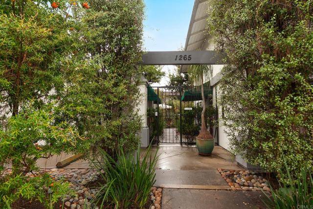 San Diego, CA 92103,1265 Essex Street #6