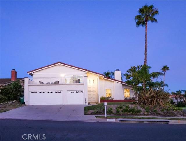 Rancho Palos Verdes, CA 90275,28642 Meadowmist Drive