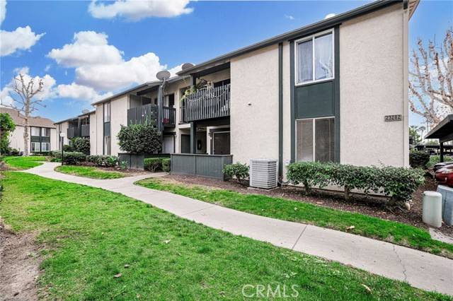 Lake Forest (el Toro), CA 92630,23282 Orange Avenue #7