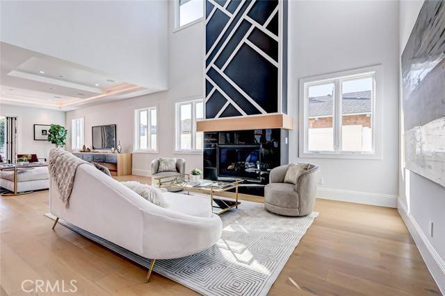 Manhattan Beach, CA 90266,1544 Mathews Avenue