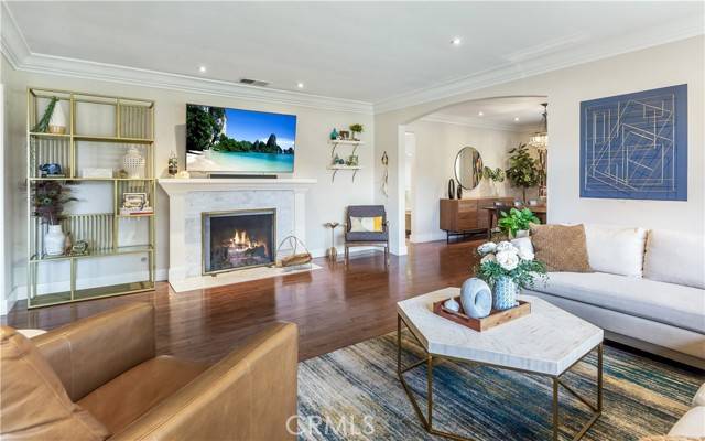 Palos Verdes Estates, CA 90274,300 Via Alcance