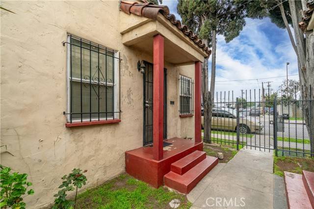 Los Angeles, CA 90065,2626 Idell Street