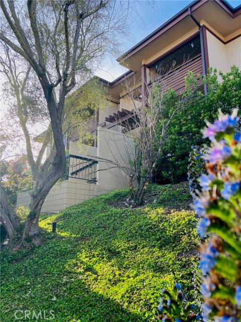 Rancho Palos Verdes, CA 90275,5927 Armaga Spring Road #C