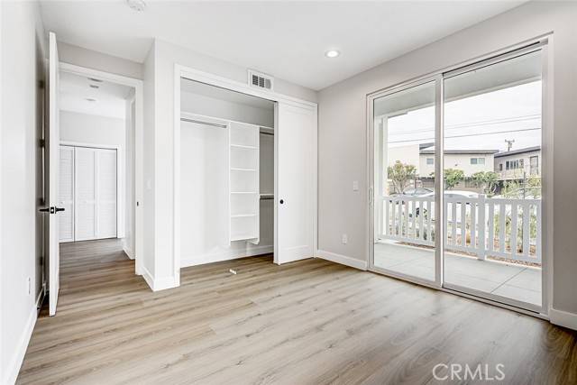 Lomita, CA 90717,26016 Oak Street #C