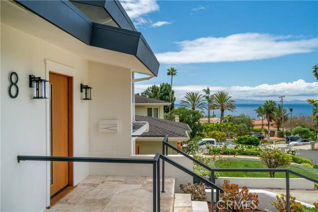 Rancho Palos Verdes, CA 90275,8 Clipper Road
