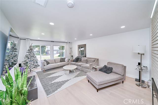 Rancho Palos Verdes, CA 90275,6231 Lochvale Drive