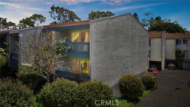 Redondo Beach, CA 90277,810 Camino Real #104