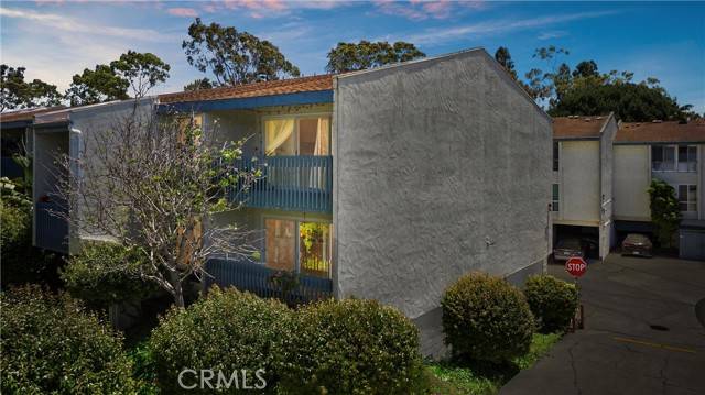 Redondo Beach, CA 90277,810 Camino Real #104