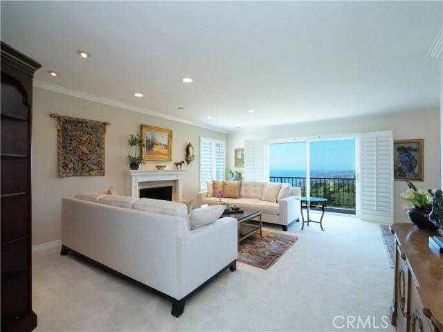 Rancho Palos Verdes, CA 90275,30915 Oceangrove Drive