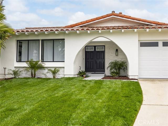 Rancho Palos Verdes, CA 90275,4918 Delacroix Road