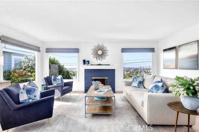 Redondo Beach, CA 90277,237 Via Los Miradores